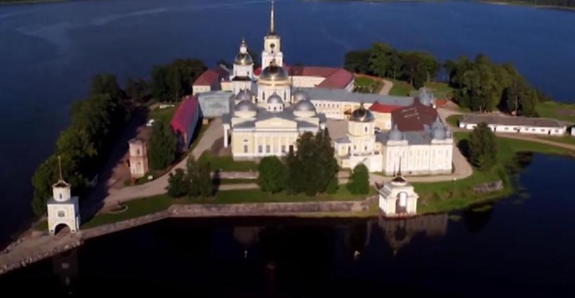 В России стартовал кастинг для реалити-шоу, участники которого должны будут жить в монастыре