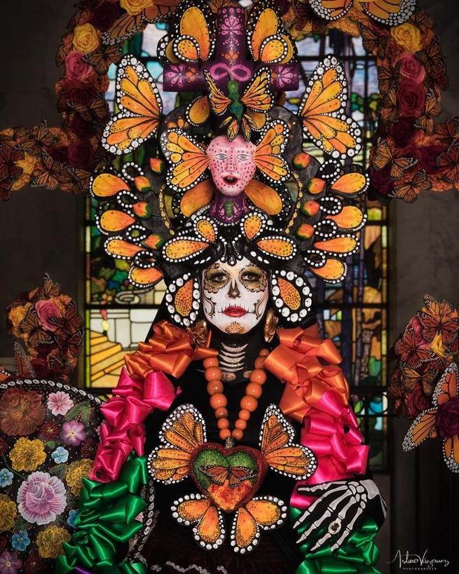 Прошел традиционный фестиваль мексиканской культуры Día de los Muertos: лучшие образы 2019 года