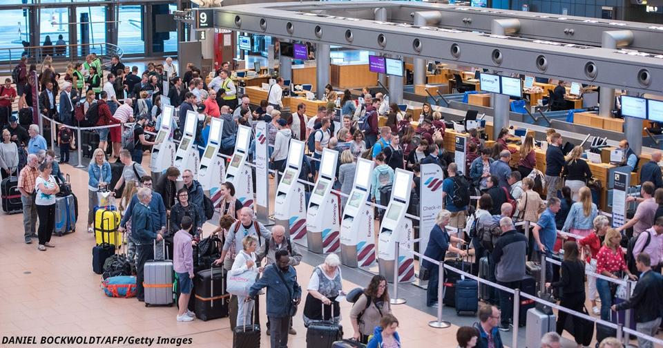 12 способов, которыми аэропорты секретно манипулируют вами