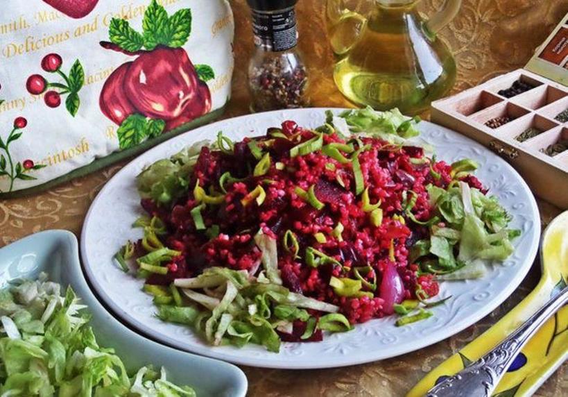 Диетологи рассказали, чем полезен булгур, и что из него приготовить осенью: турецкий салат, фрикадельки и не только