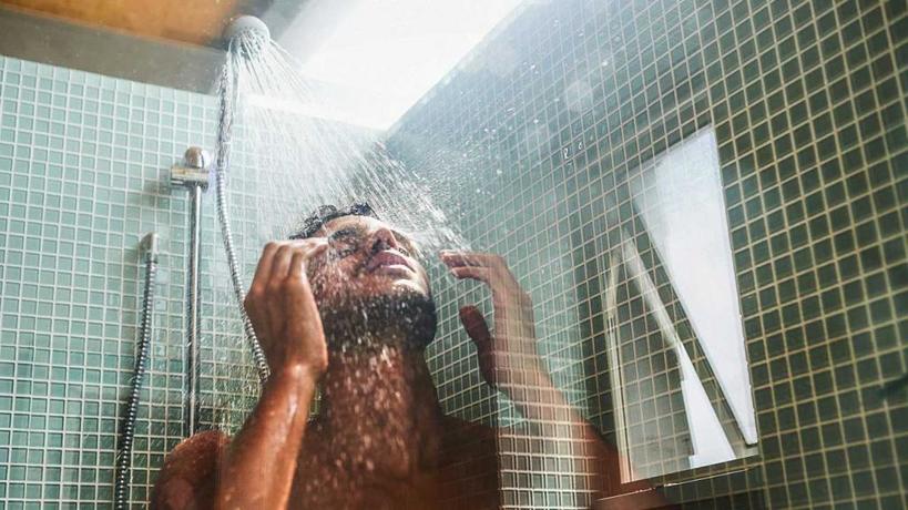Утренний душ на самом деле не полезен для организма. Ошибки личной гигиены, которые мы совершаем изо дня в день