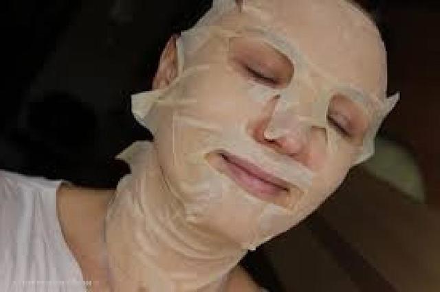 Камфора поможет остановить старость, вернуть молодость вашей коже: эффективная маска