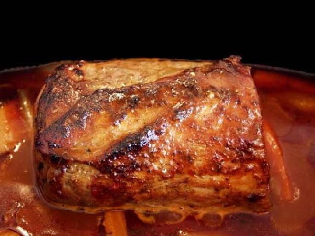 Свиная корейка в духовке с коричневым сахаром и медом: идеальное блюдо для новогоднего семейного ужина