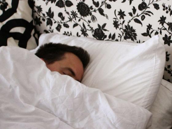 8 удивительных вещей, которые делает ваше тело, пока вы спите