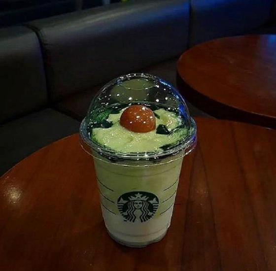 Любители авокадо летят в Корею за новым напитком: Starbucks выпустила новый напиток со вкусом авокадо
