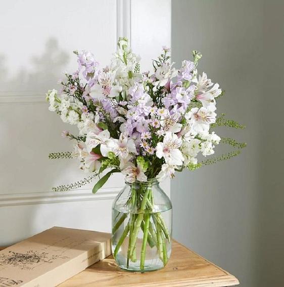 Чтобы чувствовать себя лучше, эксперты рекомендуют держать в комнате определенные букеты цветов