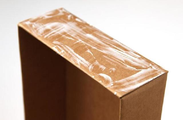 Идея: как просто и стильно оформить картонные коробки для хранения вещей