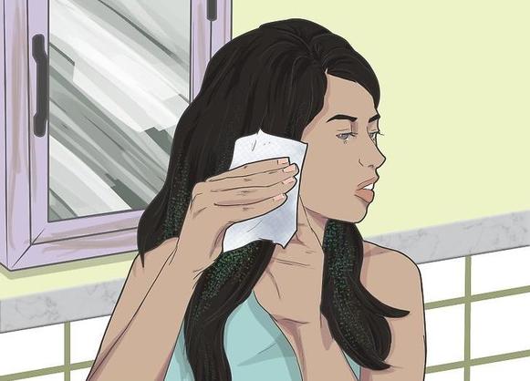Как быстро удалить глиттер с волос: несколько простых способов