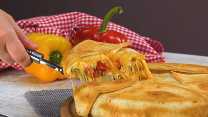 Мексиканская кухня дома: готовим пирог фахитас с курицей и овощами