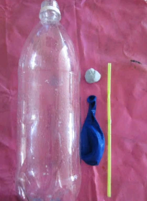 Физика для самых маленьких: воссоздаем работу фонтана с помощью бутылки и шарика