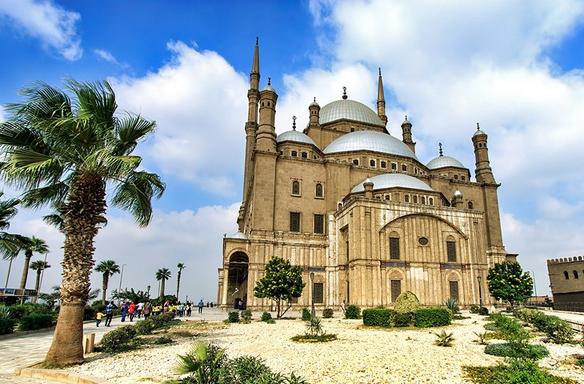 Отправляетесь отдыхать в Каир? Список лучших развлечений в городе и экскурсии для активных туристов