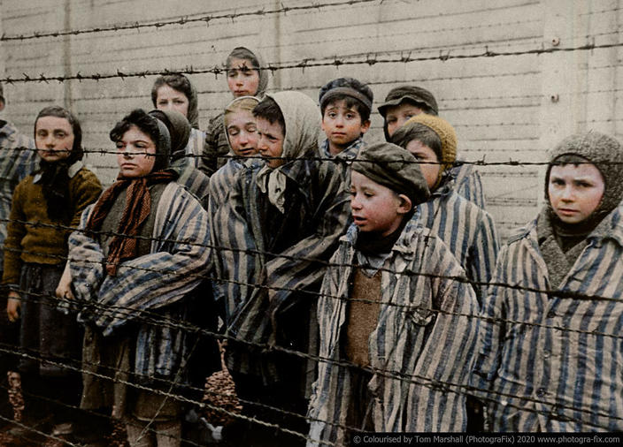 Мои 10 цветных фото, которые показывают весь ужас Холокоста