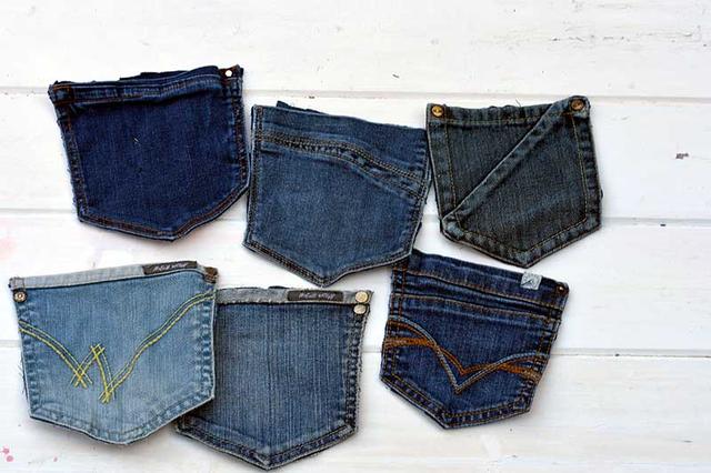 Из старых джинсов сделала подвесной органайзер: теперь дети не будут разбрасывать фломастеры по всей комнате