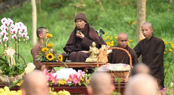 Лучшие цитаты буддийского монаха Тич Нхат Хана, которые помогут каждому быть счастливыми в настоящий момент