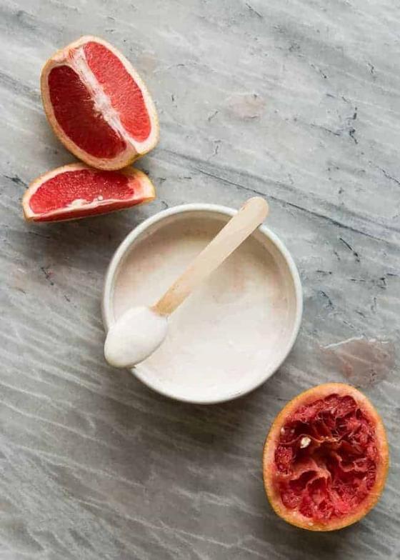 Фруктовый уход, или Готовим детокс-маску и скраб для лица из грейпфрута: простые рецепты
