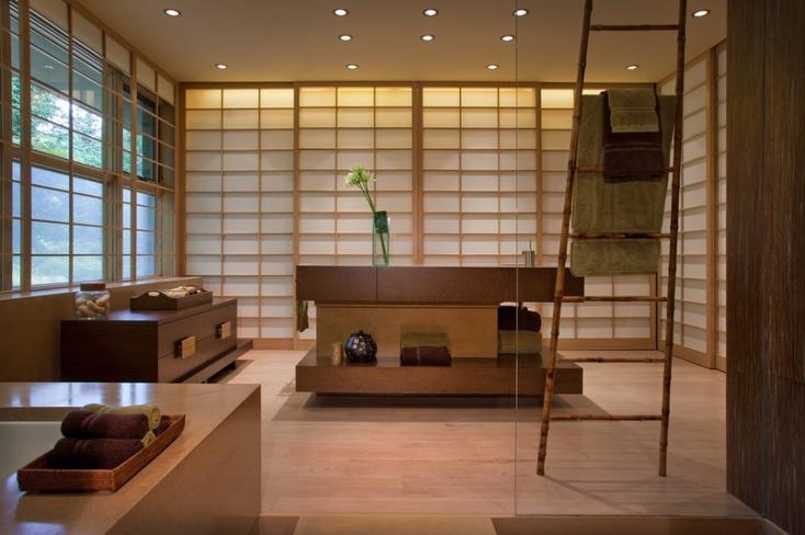 Создать японскую атмосферу дома очень просто: прямые линии, натуральное дерево и много света