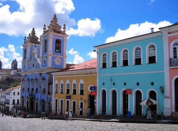 Сальвадор - бывшая столица Бразилии, которую стремится осмотреть все больше туристов: места, достойные изучения
