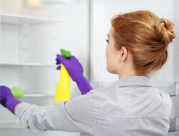 Делюсь проверенным способом удаления запаха и дезинфекции холодильника: нужны 4 недорогих средства