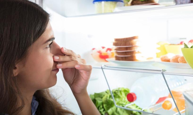 Делюсь проверенным способом удаления запаха и дезинфекции холодильника: нужны 4 недорогих средства
