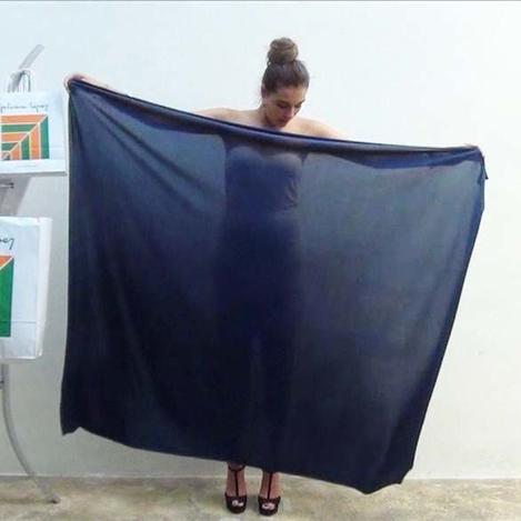 Новая драпированная юбка за 15 минут: понадобился только отрез ткани 1,5 х 1,4 м, шить ничего не пришлось