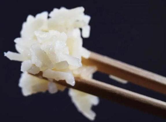 По мнению ученых из Гарварда, белый рис так же вреден, как и обычный белый сахар