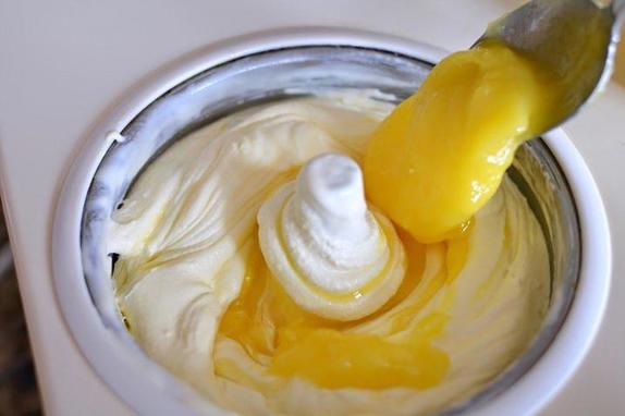 Домашнее лимонно-творожное мороженое с имбирным печеньем: пошаговый рецепт вкуснейшего лакомства
