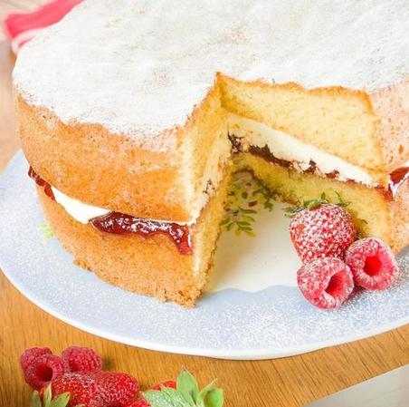 Раскрыт рецепт знаменитого бисквитного торта, который готовили королеве Виктории