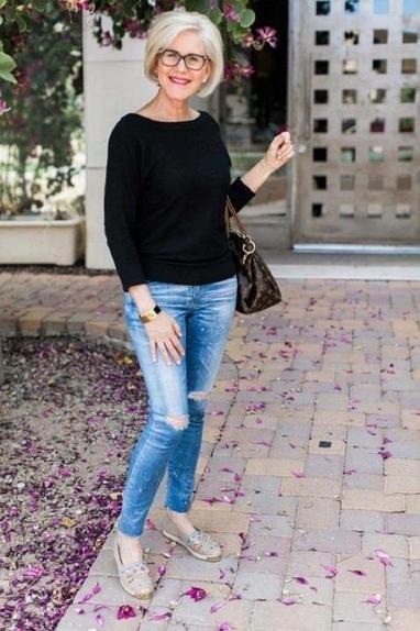 Как быть стильной после 40: реальные примеры того, как носить джинсы, модные в 2020 (фото готовых образов)