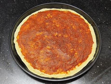 Пицца с решеткой из сыра: оригинальный рецепт сытной закуски