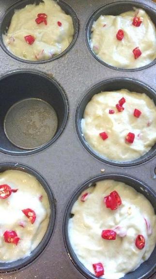 Пикантные кексы с сюрпризом: в качестве начинки использую имбирь, перец чили и васаби