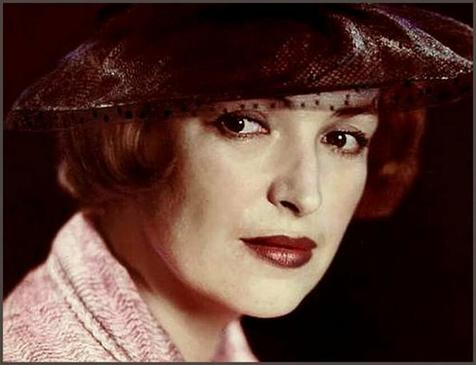 Одна из красавиц Советского Союза Клара Лучко не скрывала секрета своей внешности. Он доступен каждому