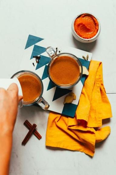 Осенний тыквенный латте: необыкновенное сочетание кофе, молока и тыквенного пюре (рецепт)