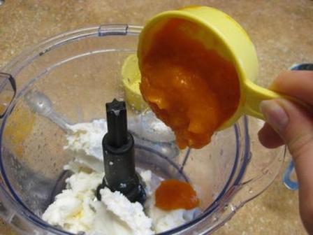 Нежнейшие корзиночки из сливочного сыра, авокадо и тыквенного пюре: рецепт полезного лакомства