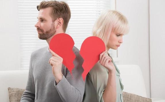 Следите за чувствами, а не за календарем: как пережить развод и начать новые отношения