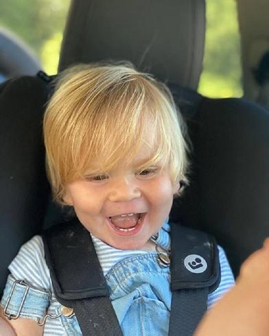 Жена Гордона Рамзи выложила новое фото сына Оскара, и поклонники отметили, что он очень похож на своего знаменитого отца