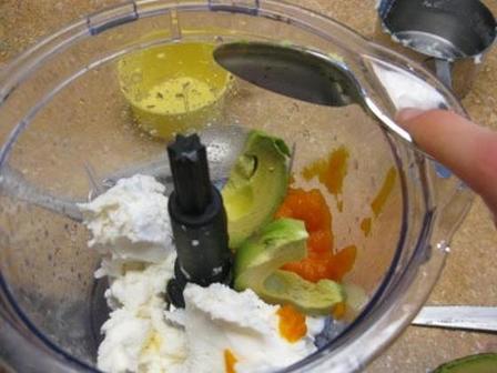 Нежнейшие корзиночки из сливочного сыра, авокадо и тыквенного пюре: рецепт полезного лакомства