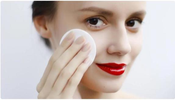Забудьте про парабены и ПАВ. Делаем дезодорант, зубную пасту и средство для снятия макияжа своими руками из недорогих ингредиентов