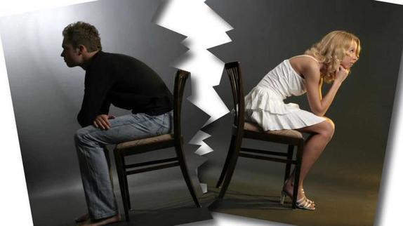 Не только постоянное недовольство: 6 женских ошибок в отношениях, которые убивают любовь в паре