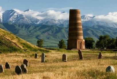 Кочевники, базары и Великий Шелковый путь: Киргизия открылась для россиян - выбрали самые лучшие направления для посещения в этой прекрасной стране