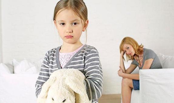 Ребенок ведет себя плохо или он просто маленький? Эксперты проанализировали разные типы поведения