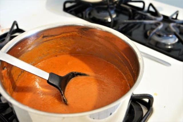 Вкусный томатный суп с низким содержанием лектинов: здоровый вариант первого блюда