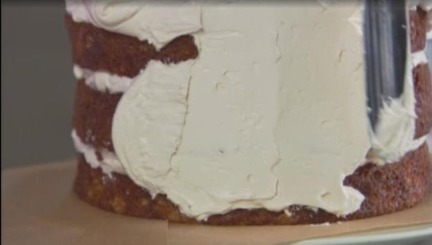 Трехслойный ароматный яблочный торт от шеф-повара Джона Барричелли для любителей идеальных сочетаний