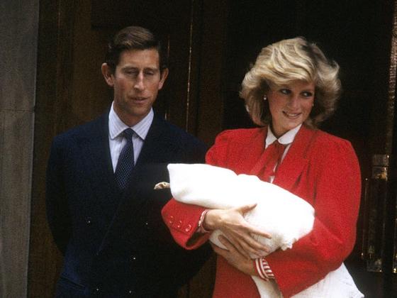 Как с течением времени менялись взаимоотношения принцессы Дианы и принца Чарльза: 10 фотографий, показывающих это