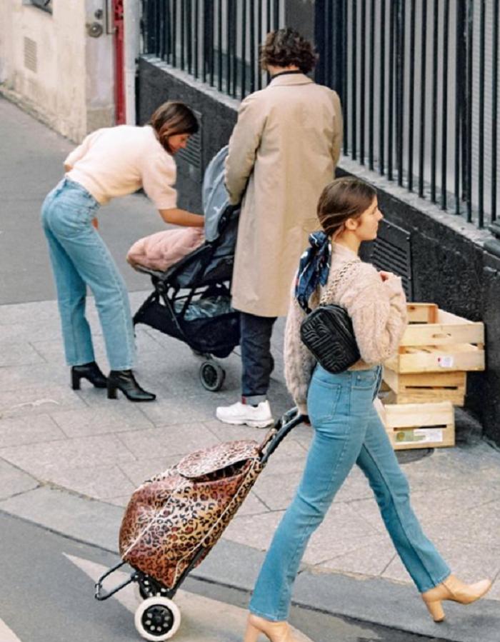 Как быть самой стильной по меркам парижских модниц: в вашем гардеробе должны быть 9 обязательных вещей