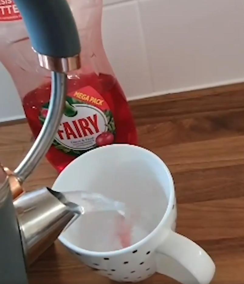 Как без усилий очистить потускневшие чайные ложки: все необходимое уже есть на кухне