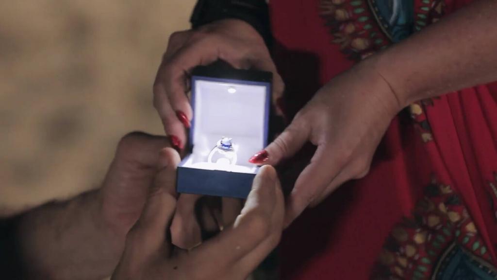 Наташа Королева получила подарок от Тарзана: кольцо за 9 тыс. долларов и предложение руки и сердца