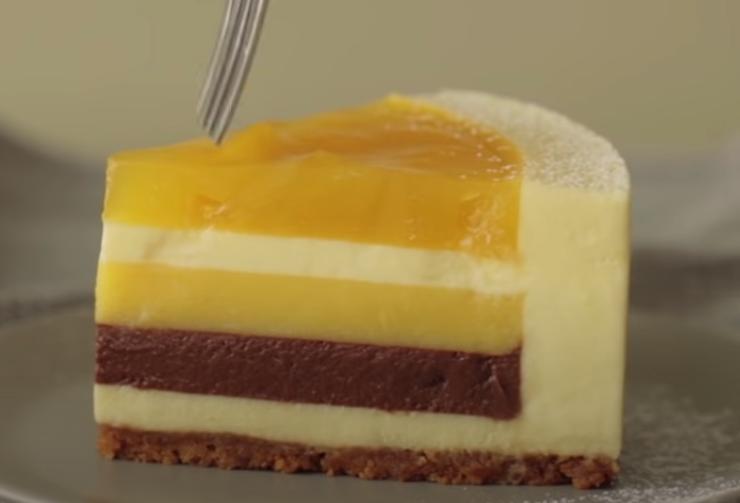 Желатиновый чизкейк со вкусом манго и шоколада: как приготовить многослойное лакомство