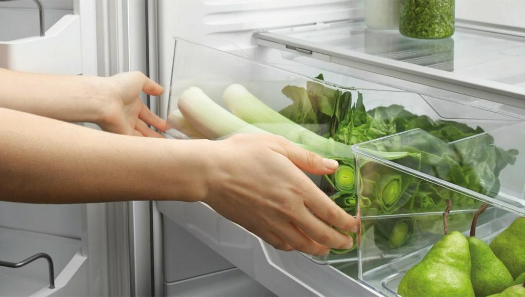 Готовимся к Пасхе: как долго можно хранить в холодильнике мясо, рыбу и другие продукты