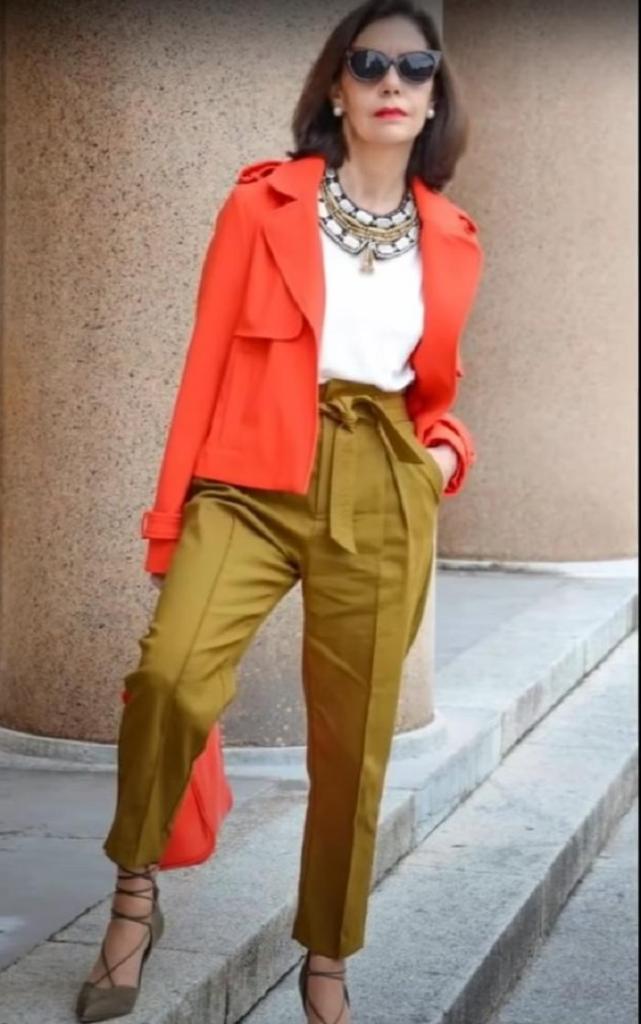 Стильный гардероб без них немыслим: как носить трендовые брюки весны женщинам после 55 (модные модели и советы)