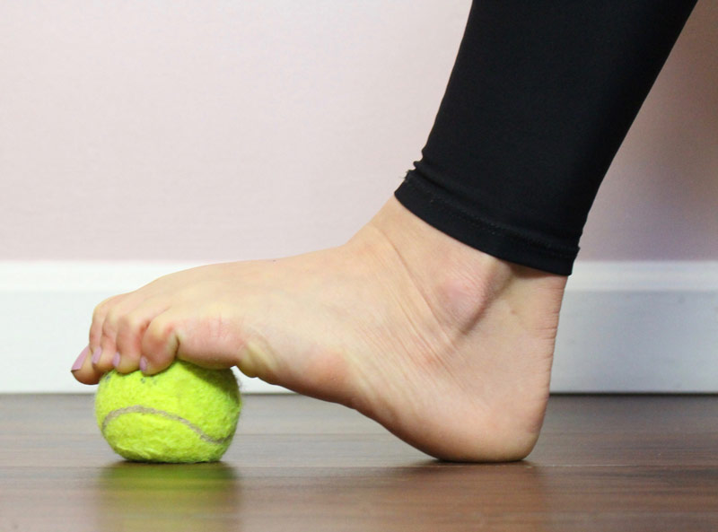 Готовим ноги к сезону высоких каблуков: простые упражнения, которые легко делать дома